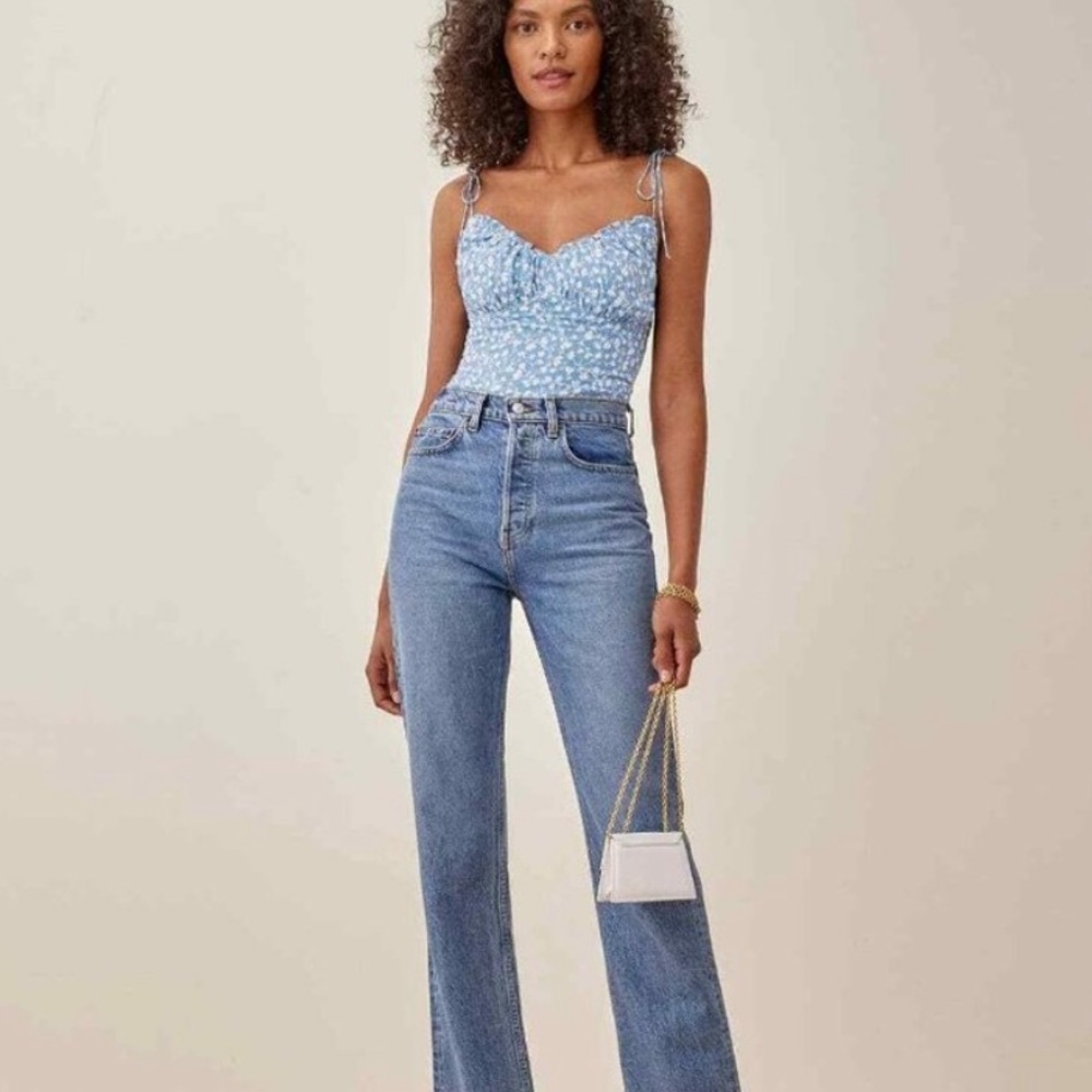 Blue and white floral reformation tie tank